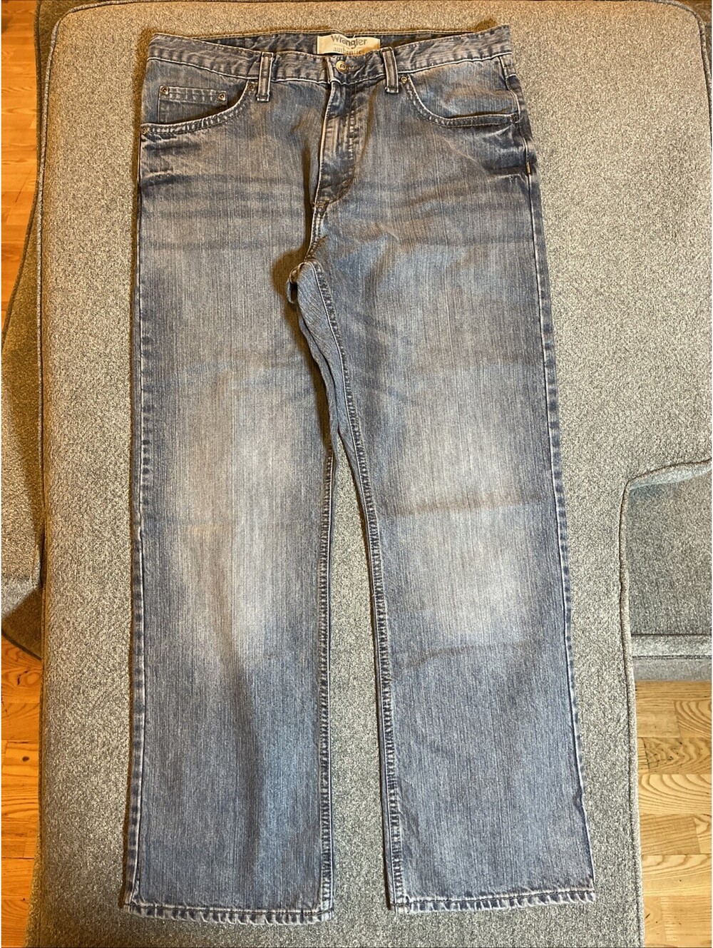 Wrangler Authentics Men's Jeans Size 34x30 Blue Denim Straight Leg Stretch